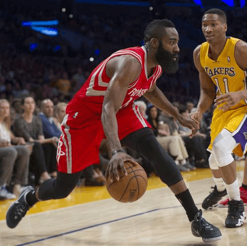 2岁前锋伊 2岁前锋伊